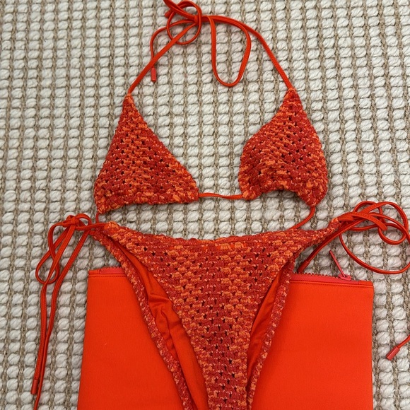 Triangl red/ orange crochet bikini - Picture 2 of 6